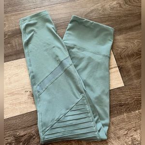 🏃🏼‍♀️Old Navy Active Leggings🏃🏼‍♀️